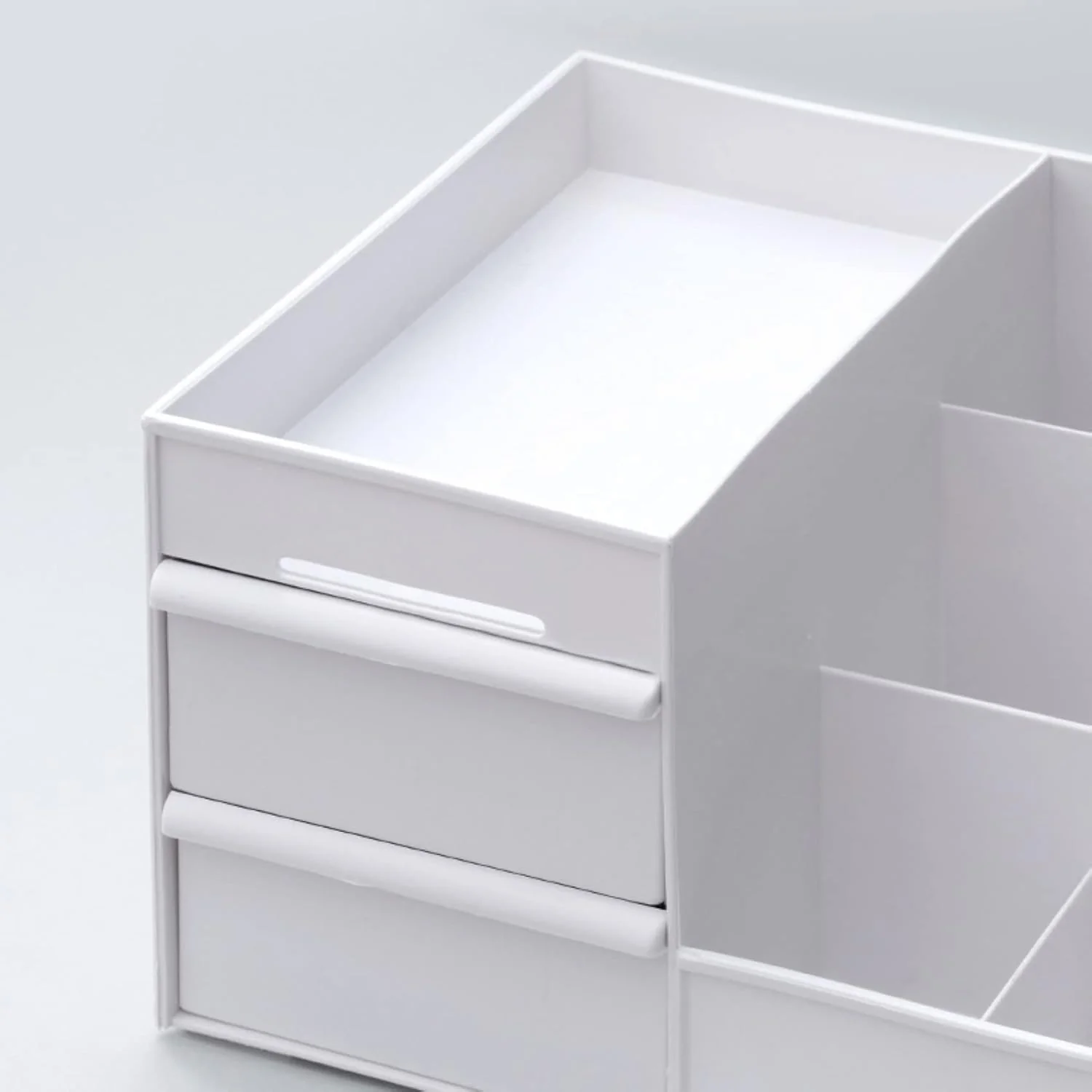 MECHDEL MakeUp Organizer Stand Desk Storage Dressing Table Organiser Cosmetic Organizer - Image 3